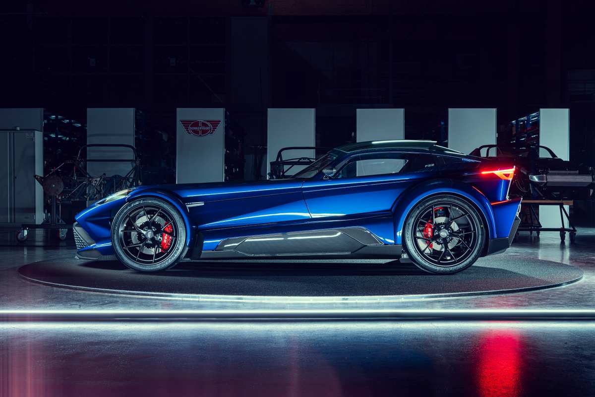 Foto van DONKERVOORT F22