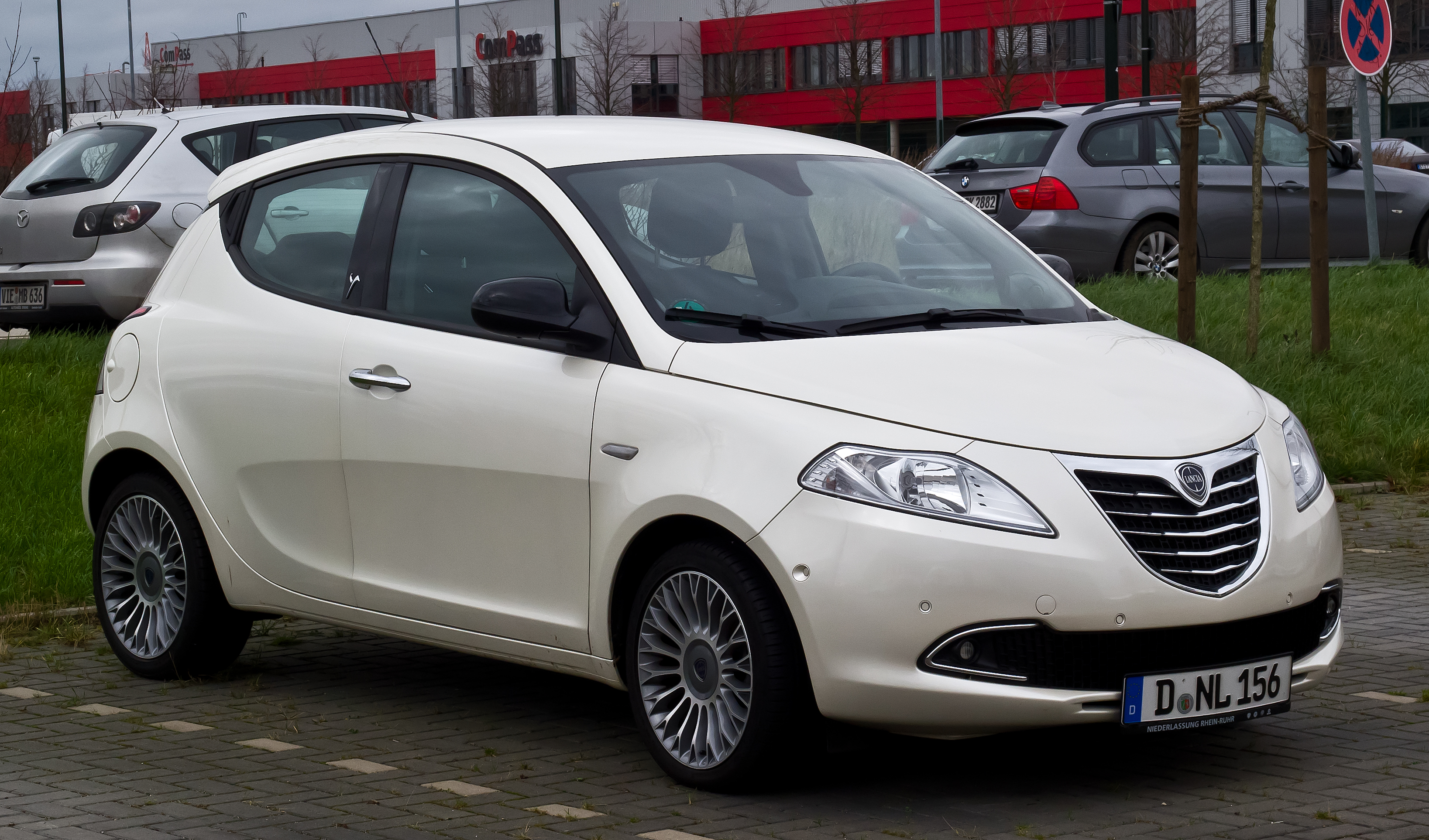 Foto van LANCIA LANCIA YPSILON