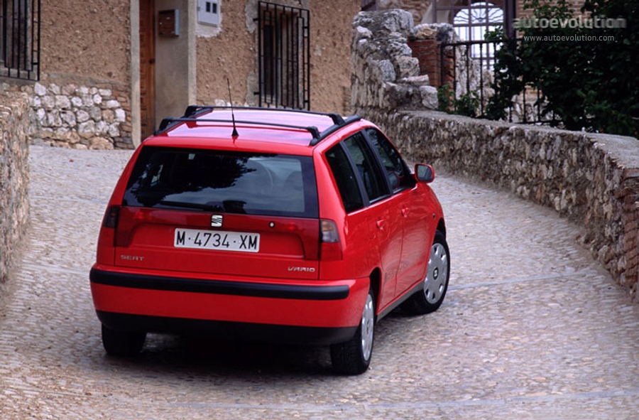 Foto van SEAT CORDOBA-VARIO