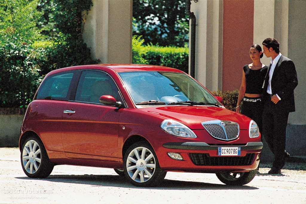 Foto van LANCIA LANCIA YPSILON