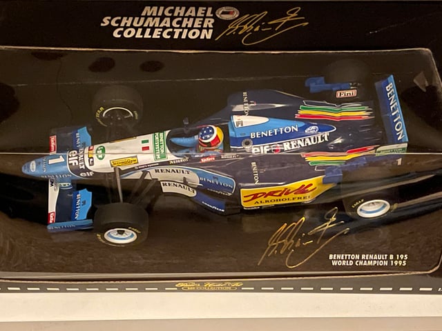 Renault B  2005 - voorkant