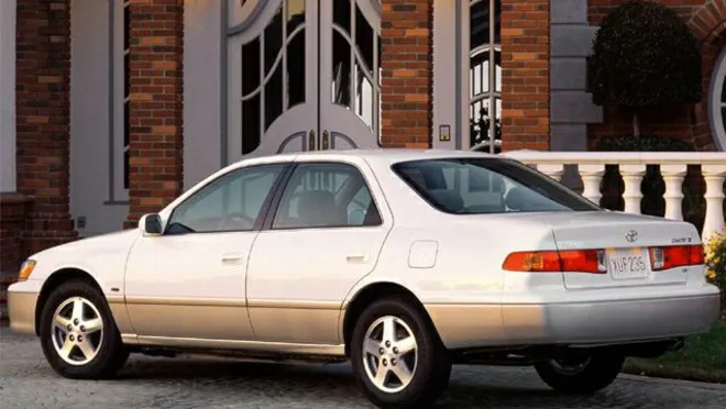 Foto van TOYOTA TOYOTA CAMRY
