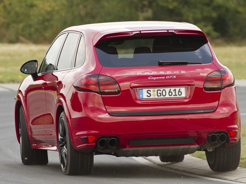 Foto van PORSCHE CAYENNE GTS