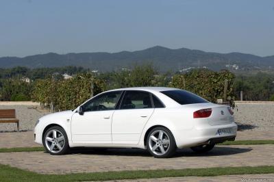Foto van SEAT EXEO