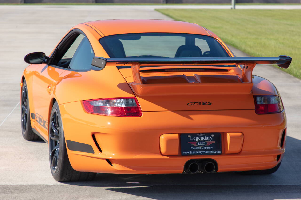 Foto van PORSCHE 911 GT3 RS
