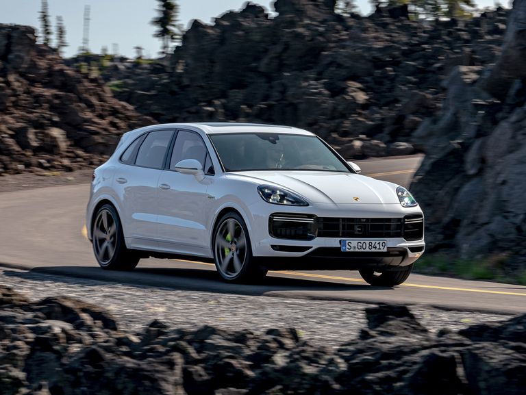 Foto van PORSCHE CAYENNE E-HYBRID