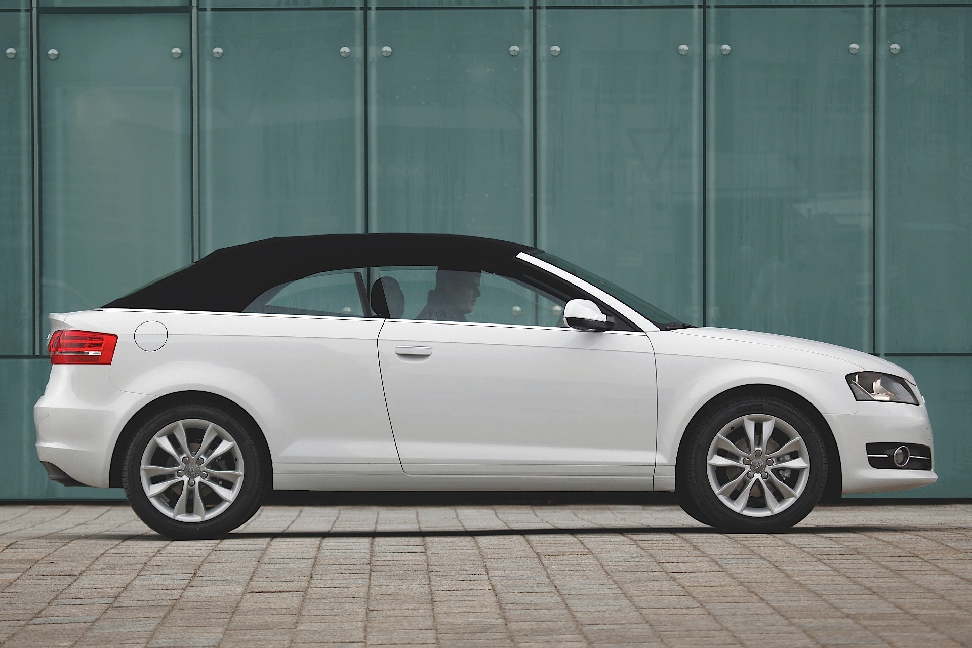 Foto van AUDI A3 CABRIOLET