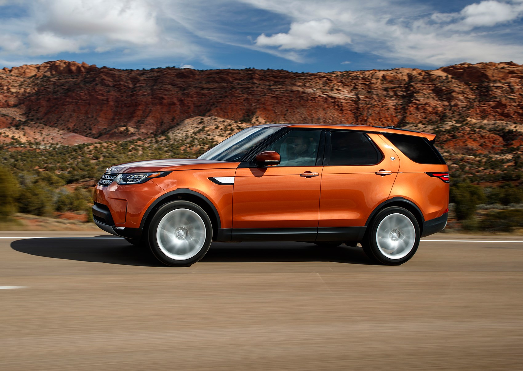Foto van LAND ROVER DISCOVERY