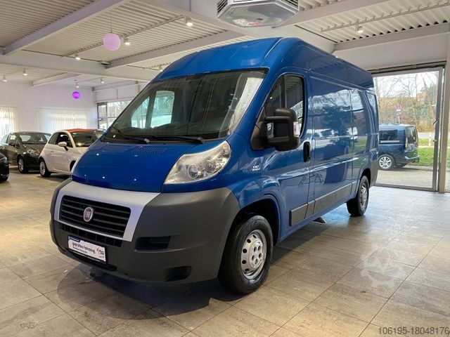 Foto van KNAUS R11