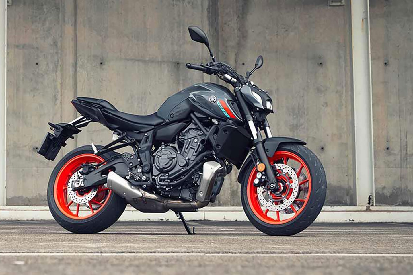 Foto van YAMAHA MTN690-U
