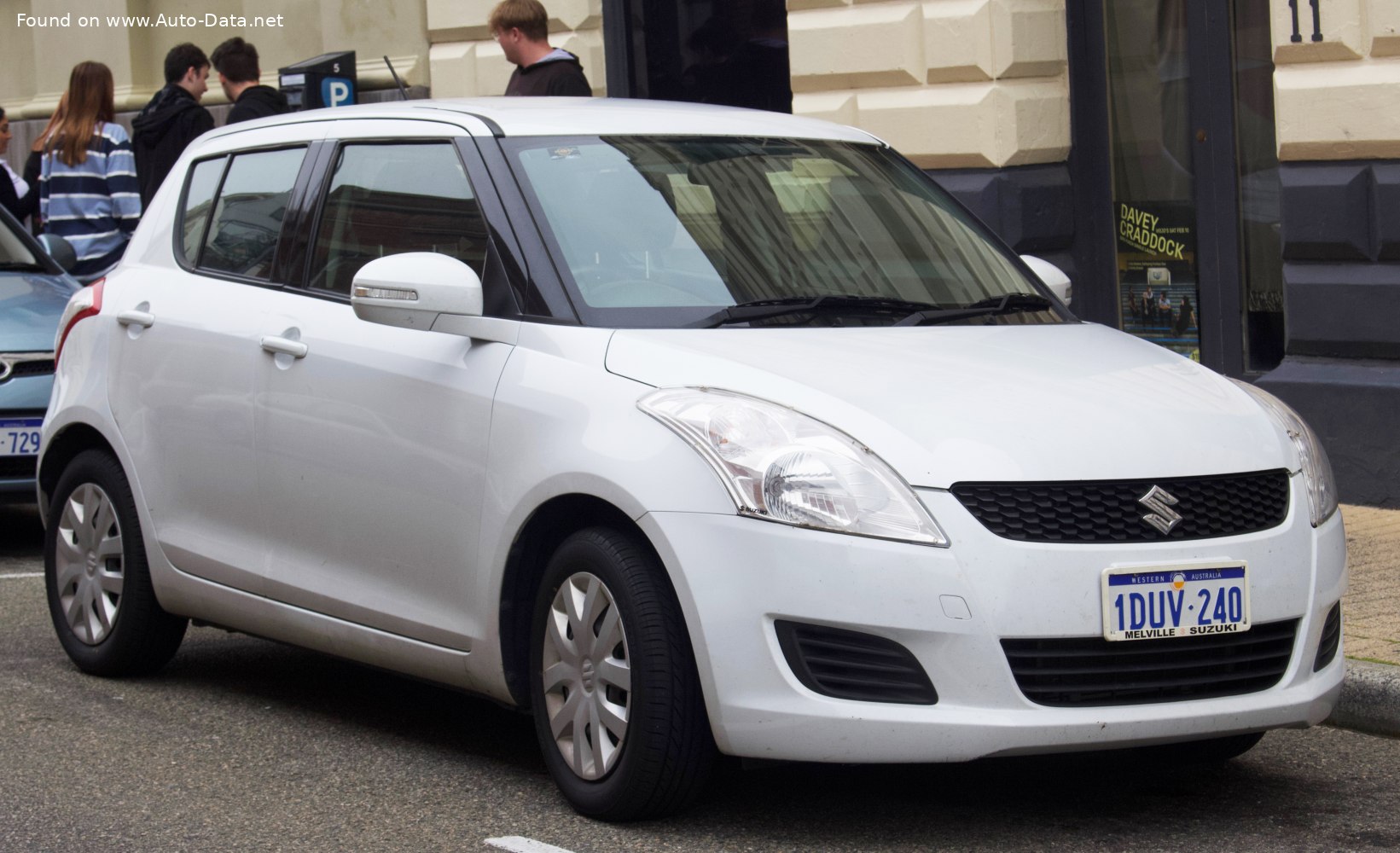 Suzuki Swift  2010 - voorkant