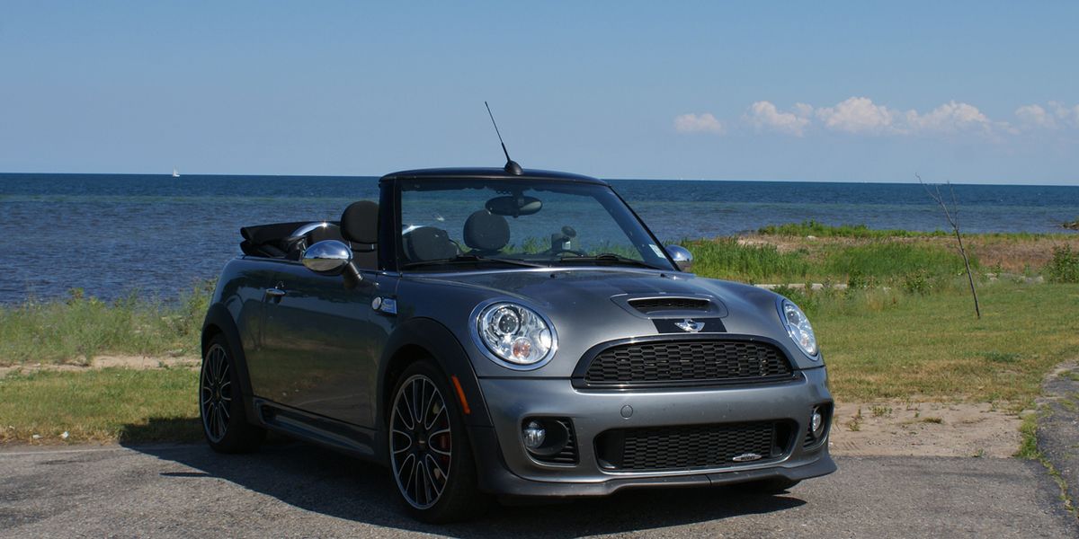 Foto van MINI JOHN COOPER WORKS CABRIO