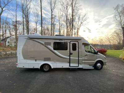 Foto van DETHLEFFS B 5240