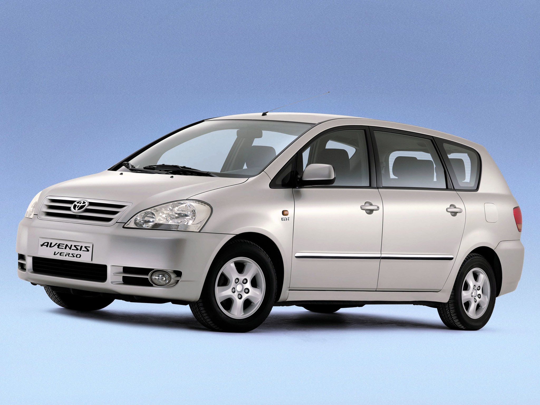 Foto van TOYOTA TOYOTA AVENSIS VERSO