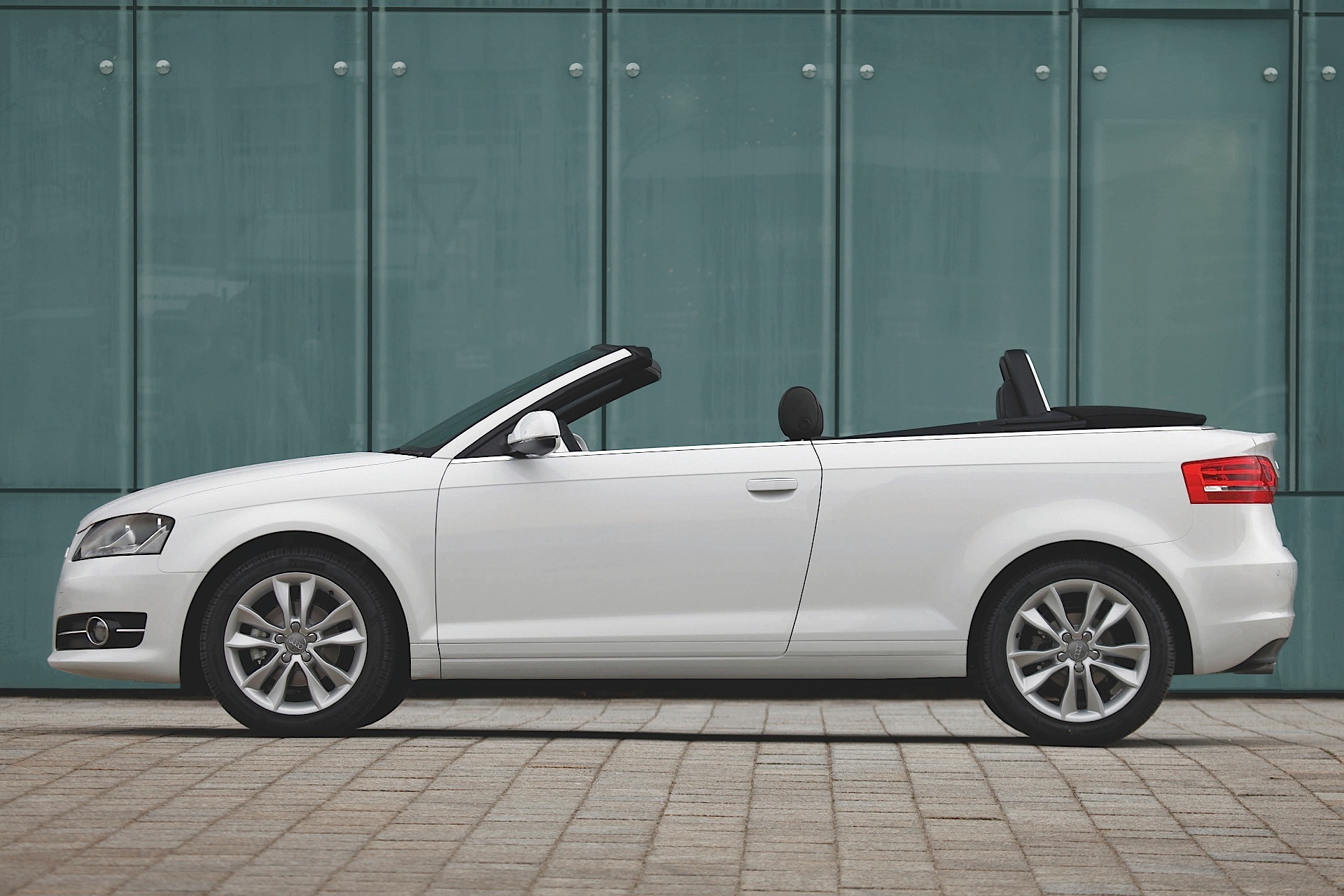 Foto van AUDI A3 CABRIOLET