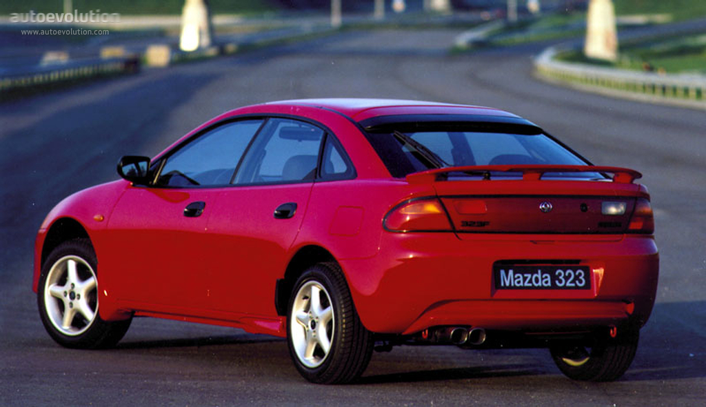 Foto van MAZDA MAZDA 323F