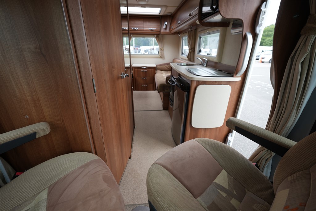 Foto van RAPIDO 691FF