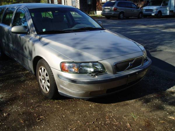Volvo V 70  2003 - voorkant