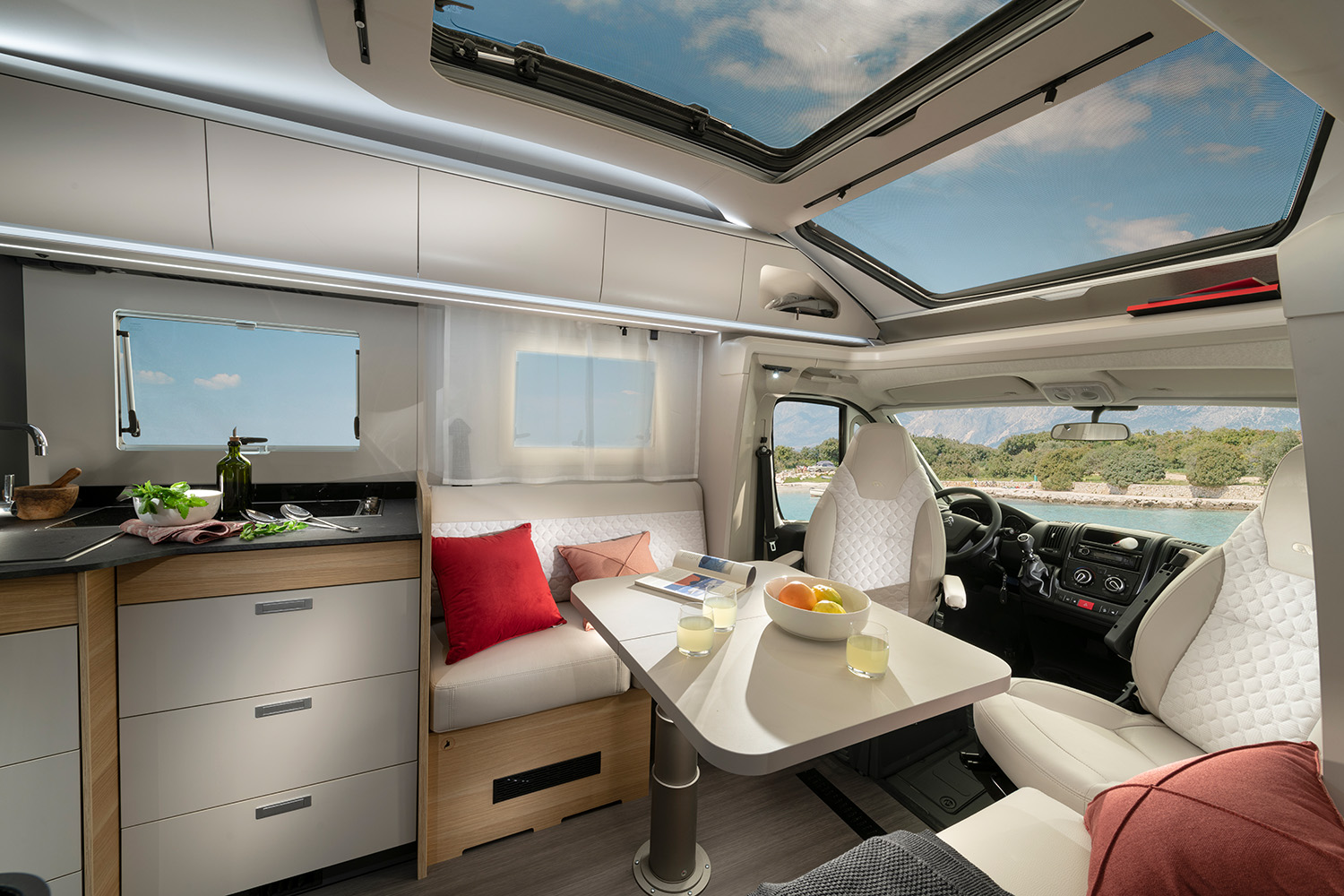 Foto van ADRIA CORAL 650DL