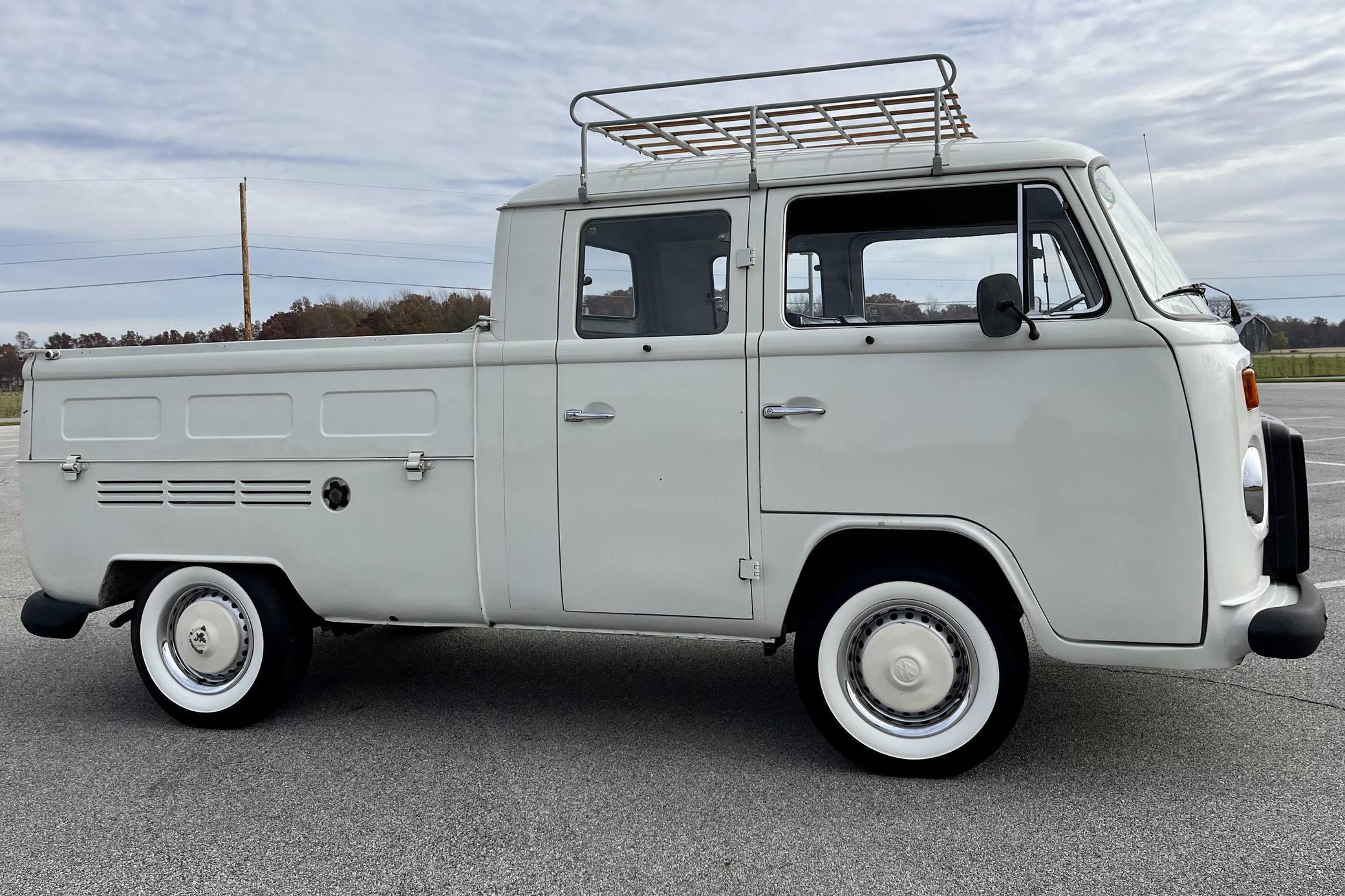 Foto van VOLKSWAGEN KOMBI