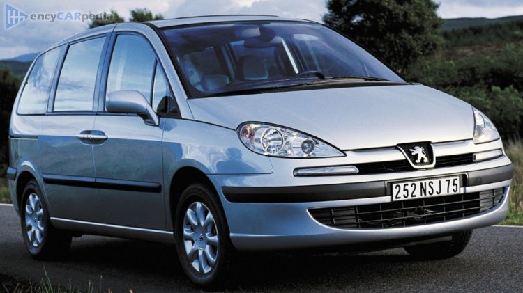 Peugeot 807  2006 - voorkant