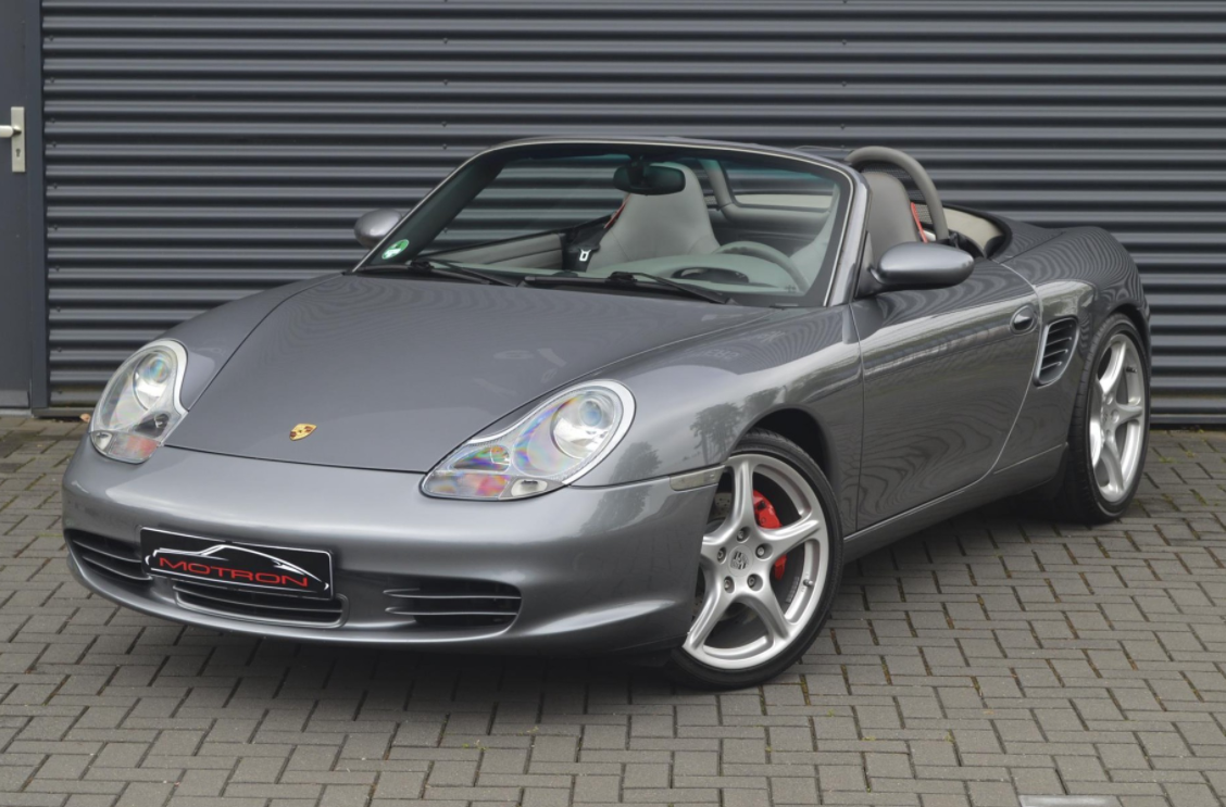 Foto van PORSCHE 986 BOXSTER S