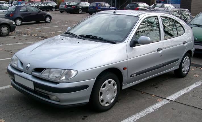 Renault Megane  1996 - voorkant