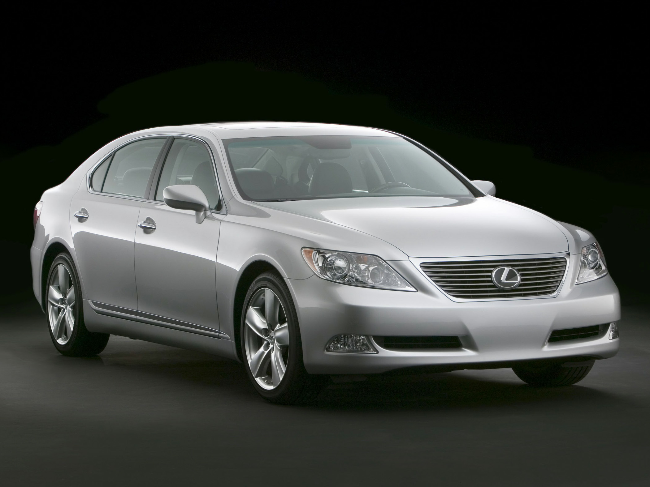Foto van LEXUS LEXUS LS460