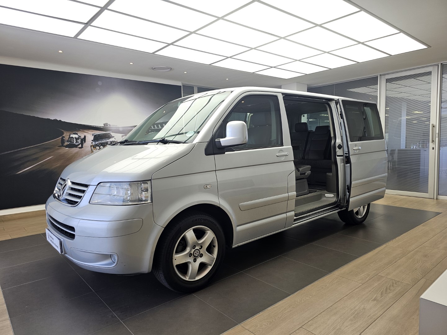 Foto van VOLKSWAGEN TRANSPORTER 2,0