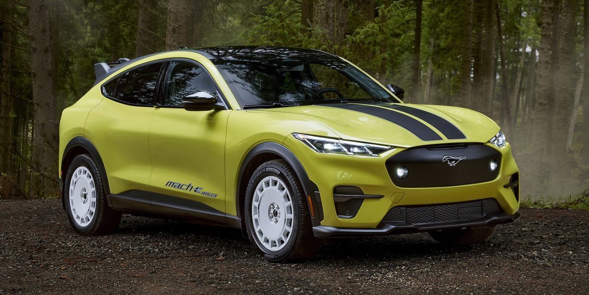 Ford Mustang Mach-e  2024 - voorkant