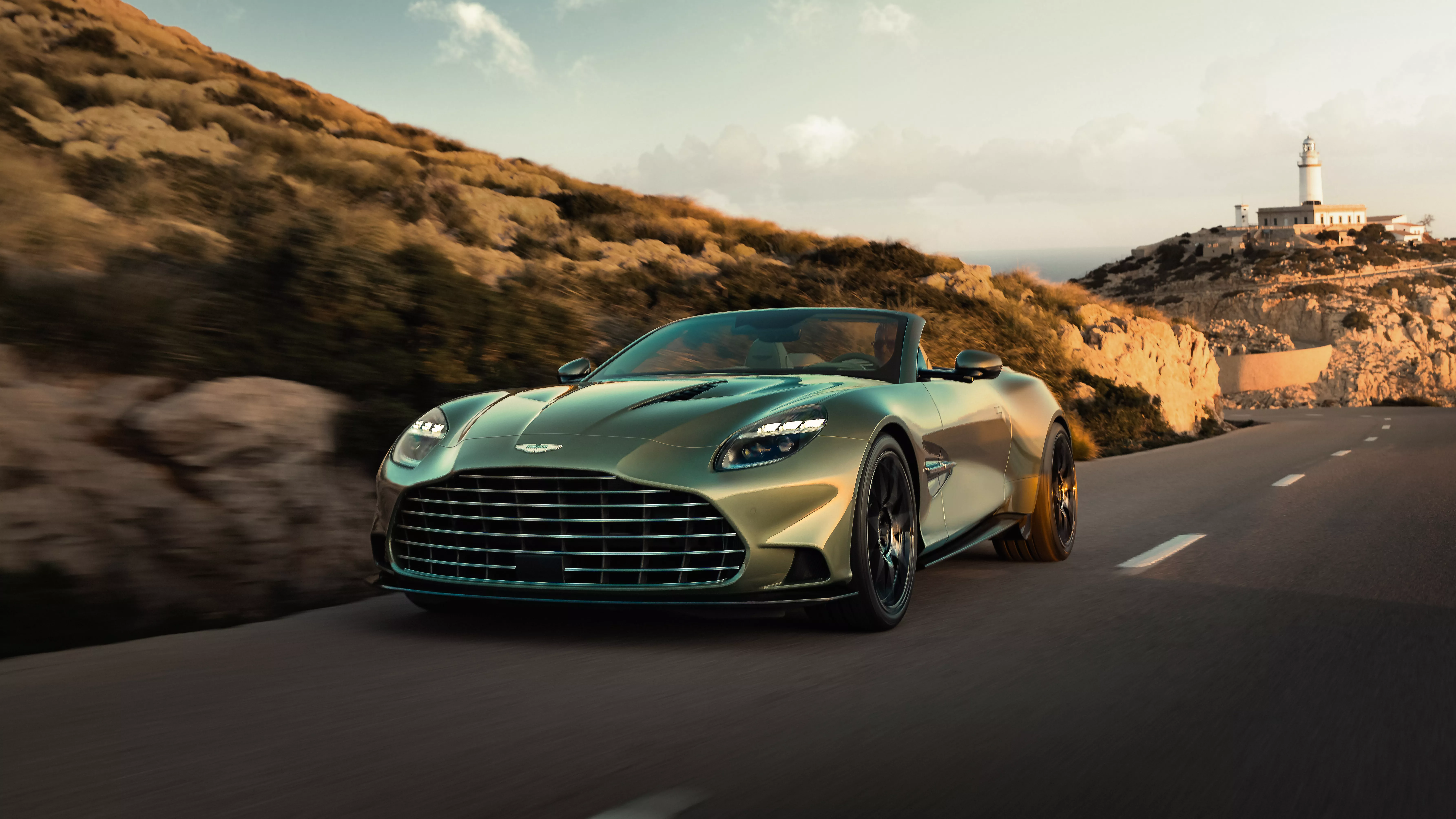 Foto van ASTON MARTIN VANTAGE VOLANTE