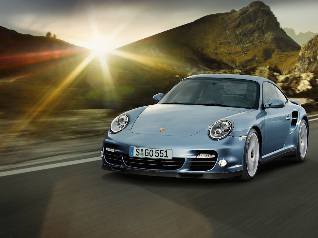 Foto van PORSCHE 911 TURBO S