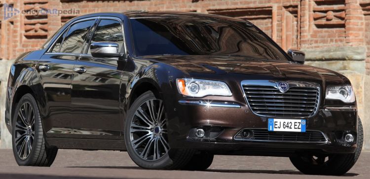 Foto van LANCIA THEMA