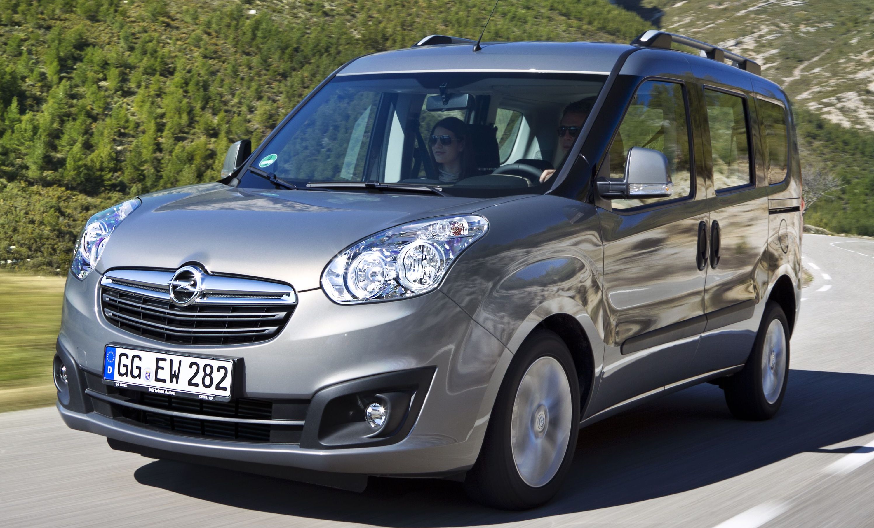 Foto van Opel Combo Tour