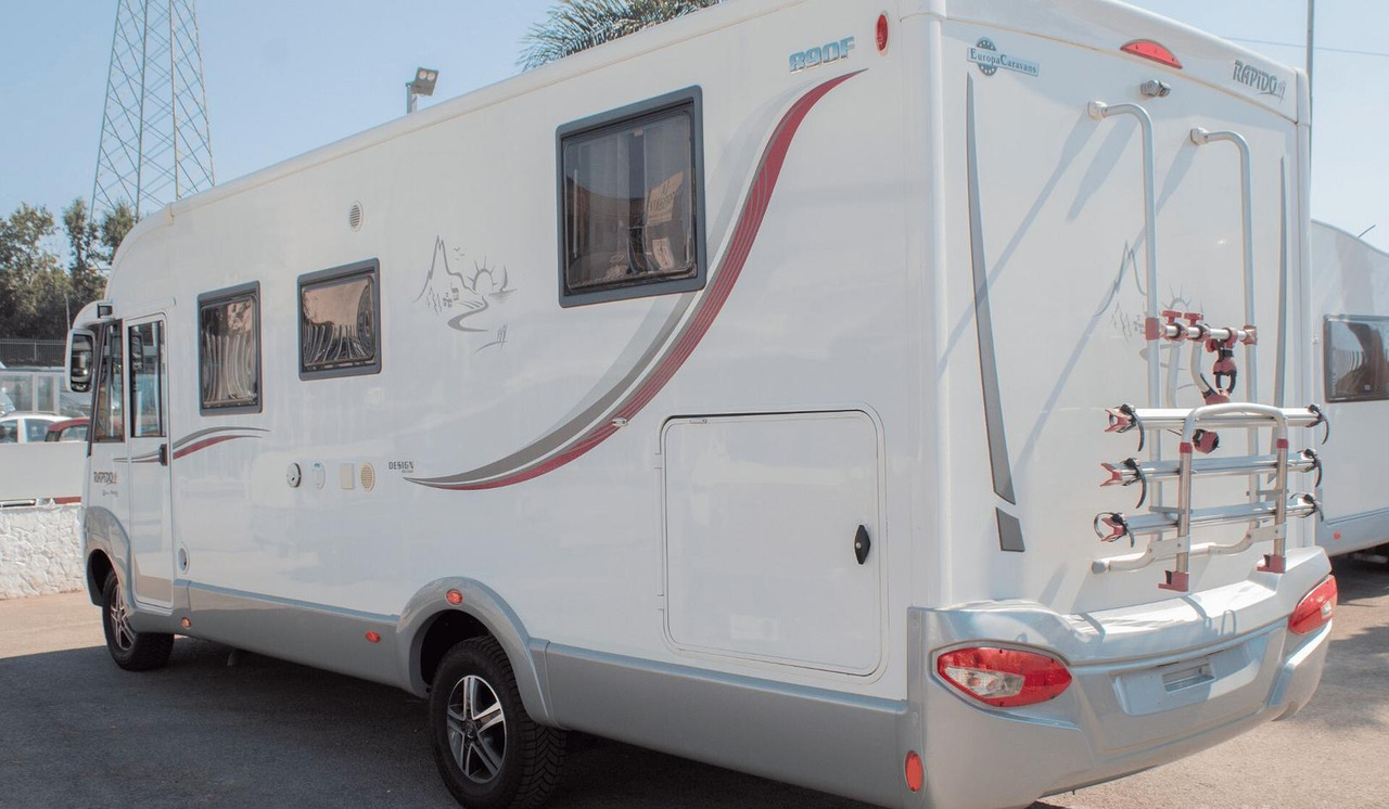 Foto van RAPIDO 9092DF