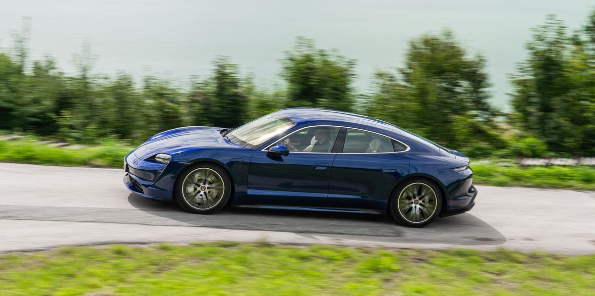 Foto van PORSCHE TAYCAN TURBO S