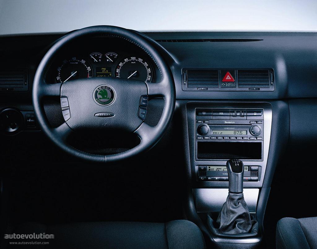Skoda Octavia  1999 - voorkant
