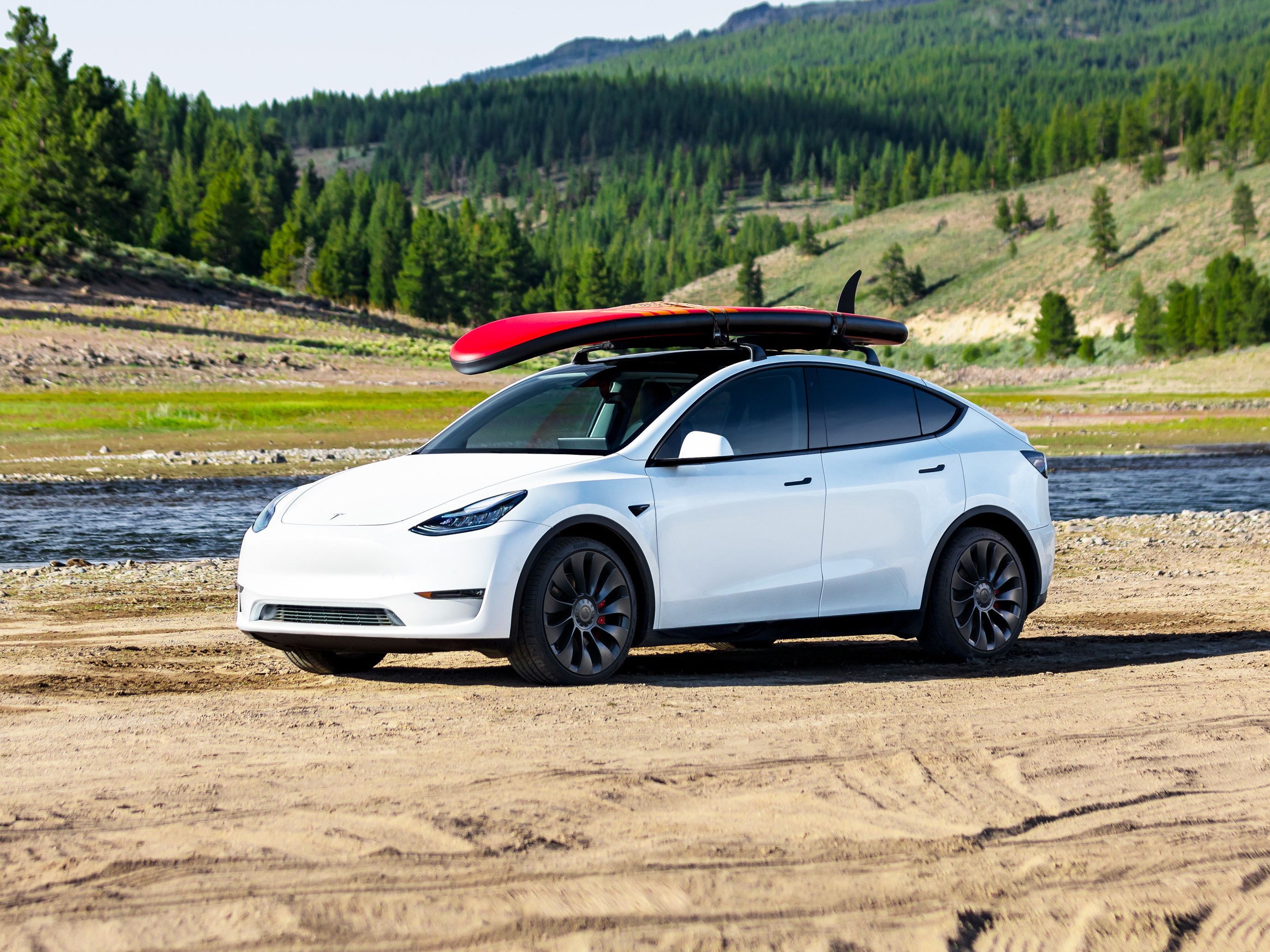 Tesla Model Y  2022 - voorkant