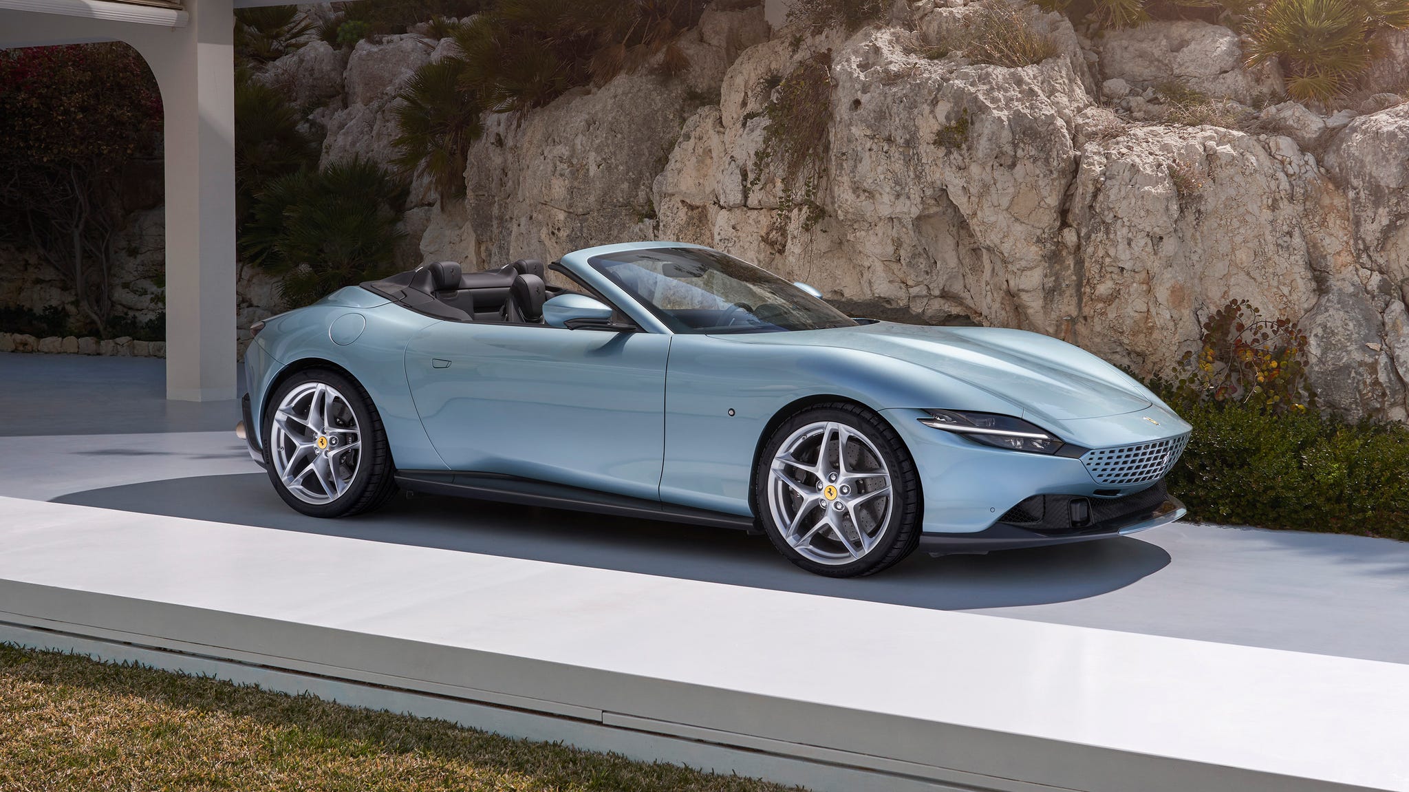 Foto van FERRARI FERRARI ROMA